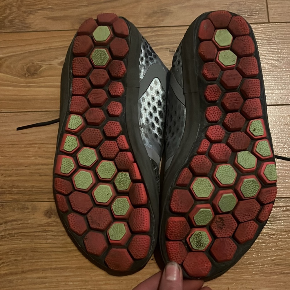 New balance minimum fantom fit - Picture 2 of 5